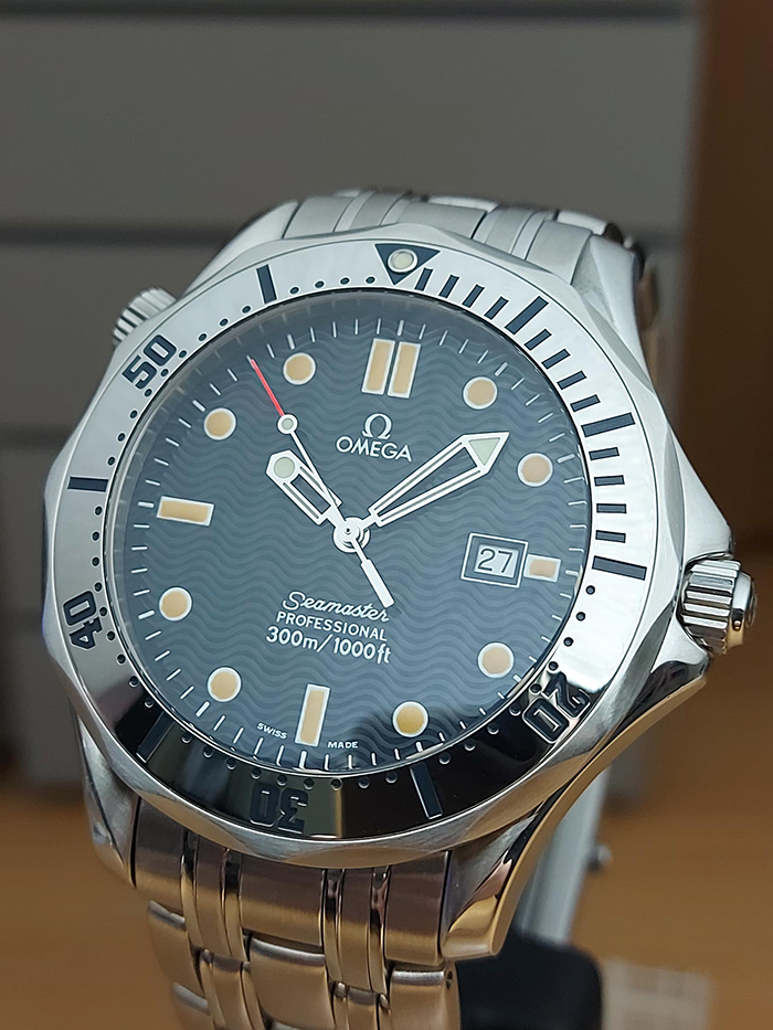 Omega Seamaster 300M Quartz James Bond Wristwatch